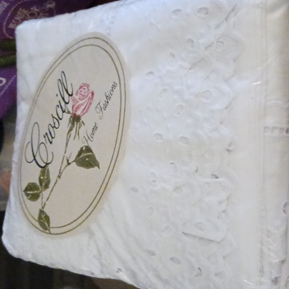 Vintage Croscill White Eyelet 94"×84" Curtains New Romantic Shabby